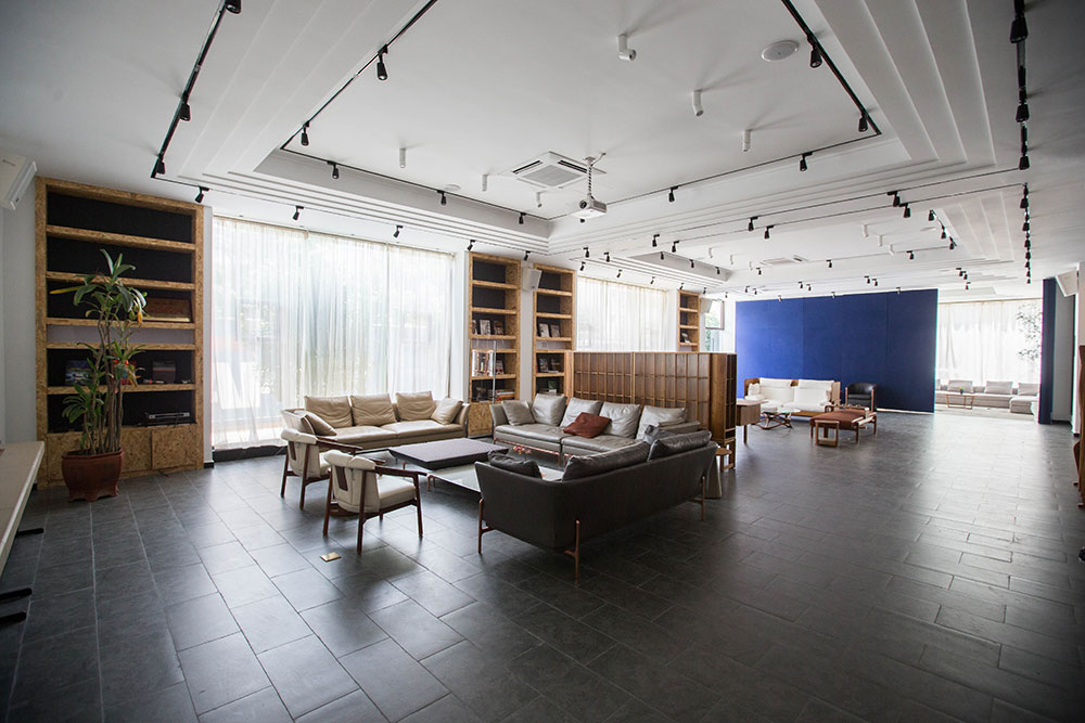 1587039186208839.jpg 融社商务接待区01.jpg