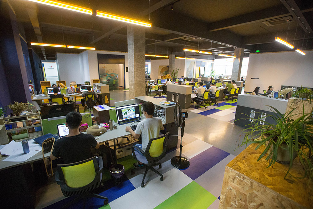 1587039190483375.jpg 融社办公区域01.jpg